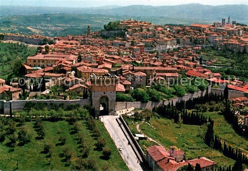 Perugia fliegeraufnahme - perugia,